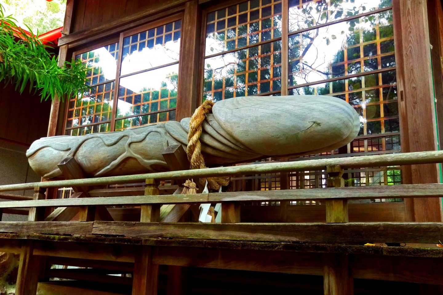 The shrine\'s biggest and most famous wooden carving