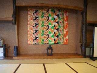 The zashiki in the upper floor of Matsushita, where the maiko meet the customers