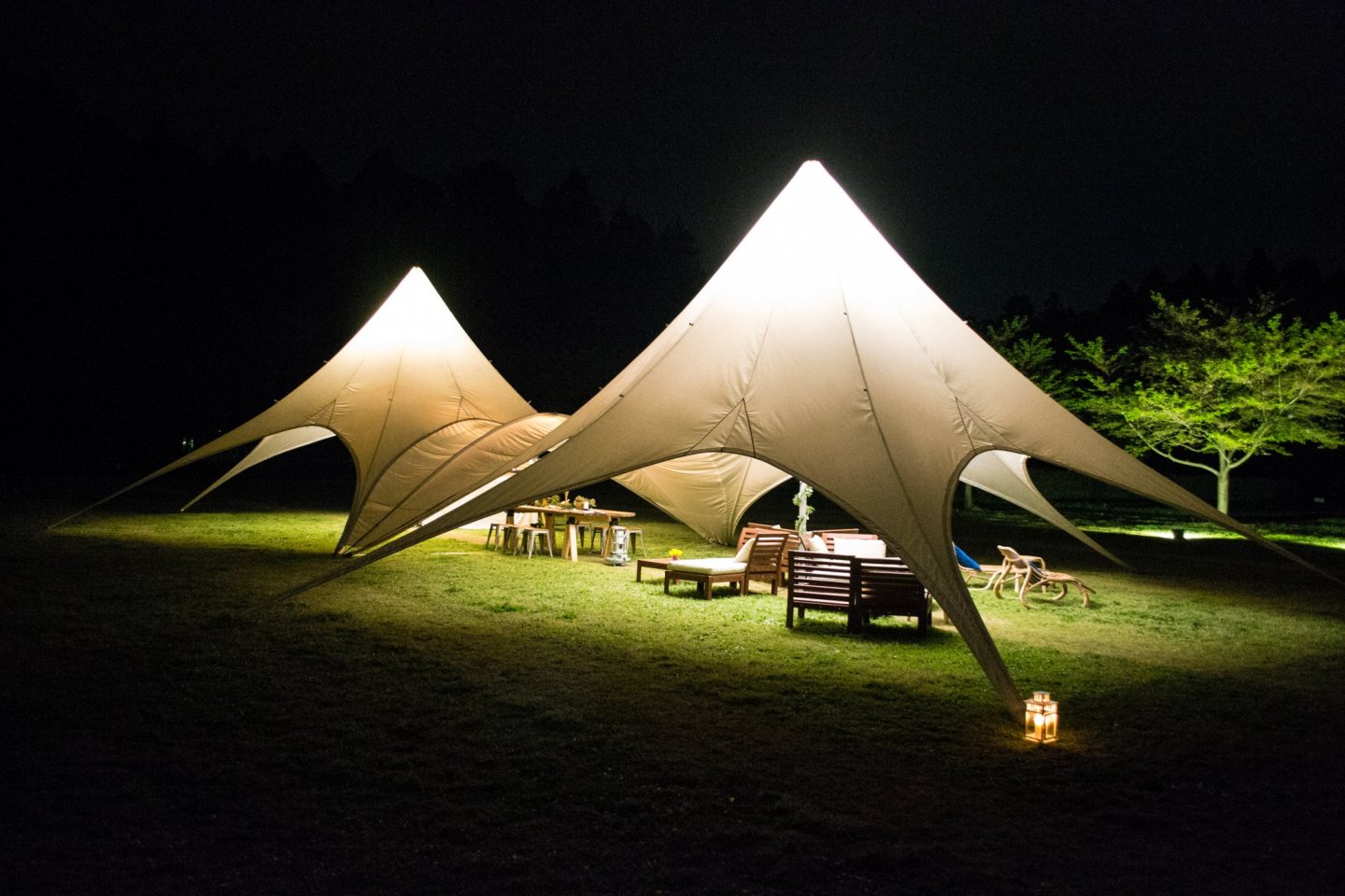 Exquisite tents in Romantic-mura