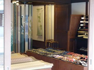 tatami and noren curtain seller- very traditional, highest quality tradesman