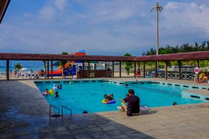 A great feature of Kariyushi Beach is it's children's pool