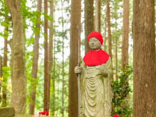 Jizo in front of the Golden Hall