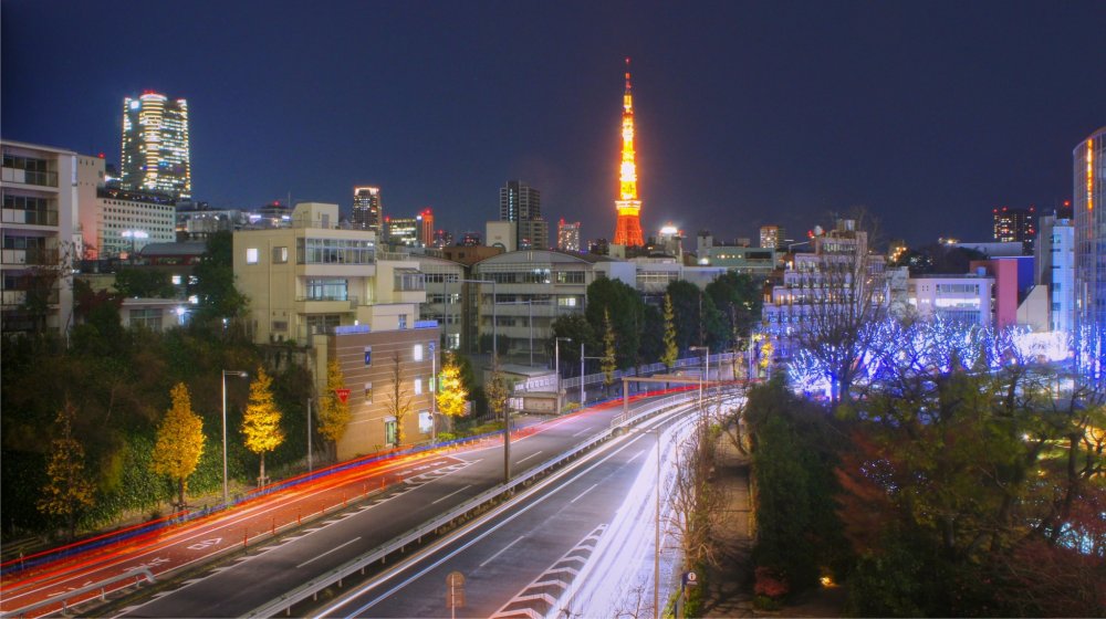 Tokyo Tower as seen from&nbsp;Roppongi Hills&nbsp;