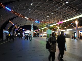 Saitama-Shintoshin&nbsp;Station, the main gate to Blue Lights Symphony