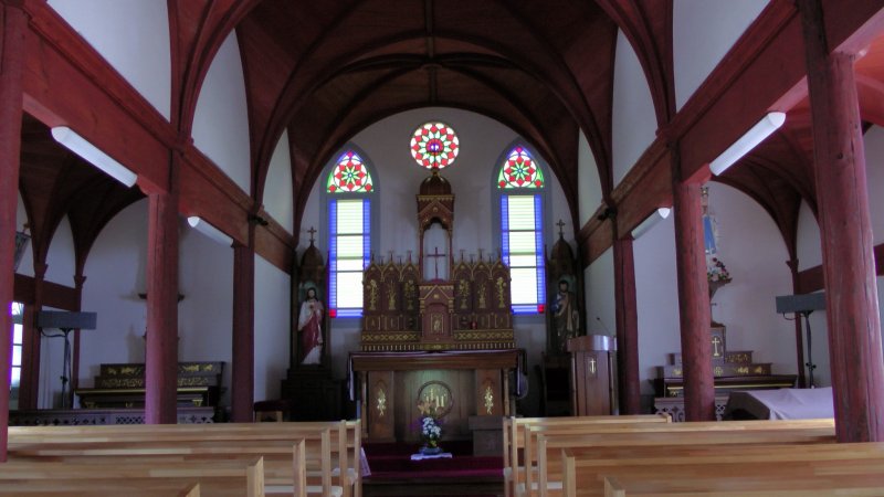 <p>The alter viewed from the entrance of Ebukuro Church</p>