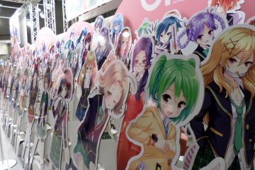 <p>Some of the many cardboard cutouts at AnimeJapan 2014.</p>