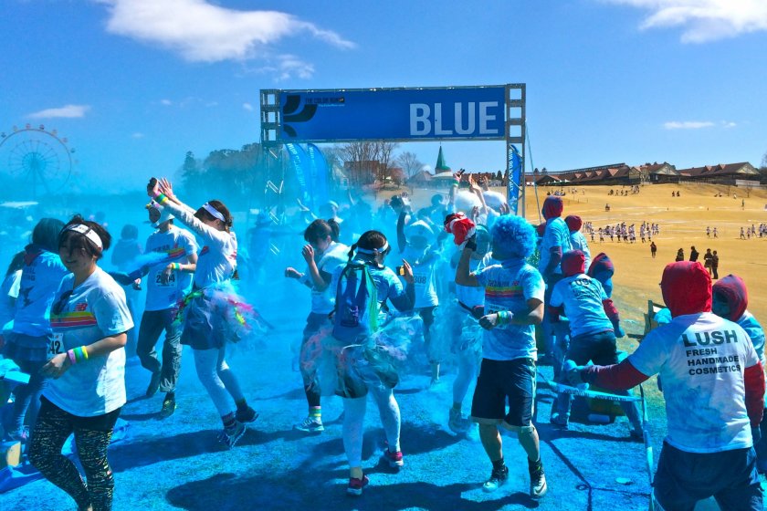 Blue! The first color station of The Color Run held at Country Farm Tokyo German Village.