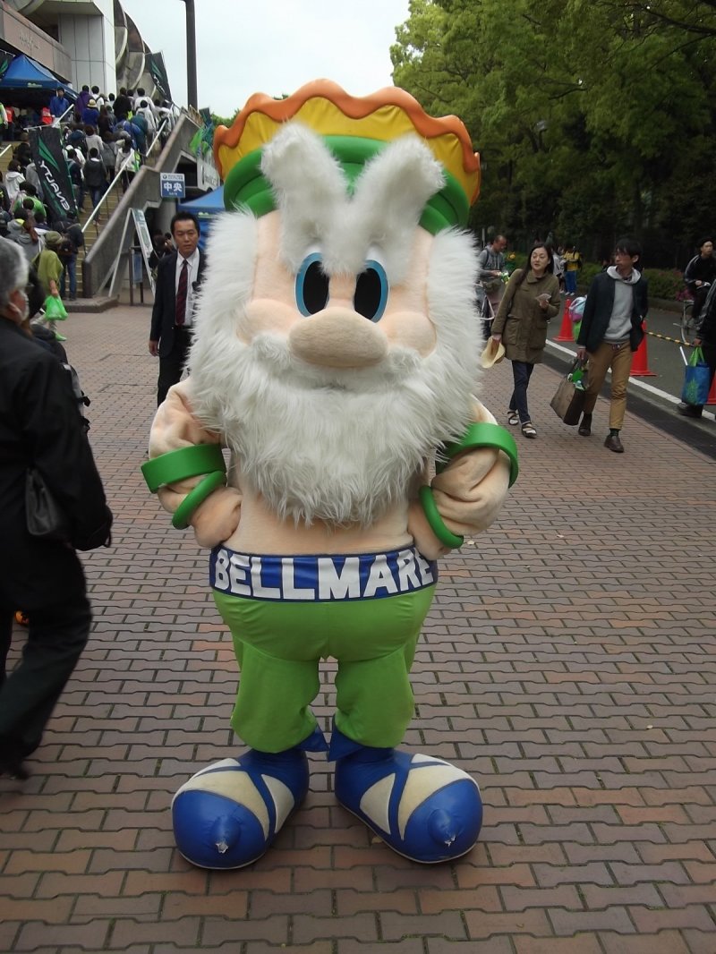 <p>Arrive early and you might get to meet the club mascot outside the stadium</p>
