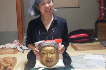 <p>Teacher with Buddha Mask,one that most people have not seen</p>