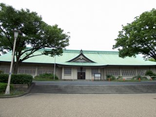 Front view of Shudo-kan