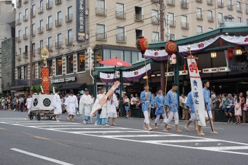 <p>Many different groups are represented in the Shinko Matsuri or Festival in Gion.</p>