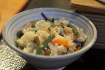 <p>Jidori Sansai - a recommended Kyoto dish that comprises fragrant rice, chicken and wild vegetables.</p>