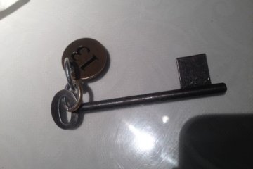 <p>Cute key to take to cashier when finished!</p>