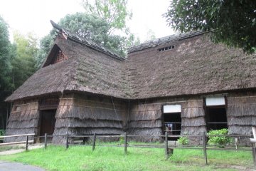 <p>This farmhouse from Shinano Akiyama&nbsp;in Nagano&nbsp;has thick, thatched walls and straw floors for protection from the cold</p>