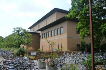 Nagoya's largest public library, Tsurumai Central Library