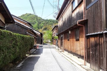 <p>There were rows of houses both old and new that are unusual and attractive for foreigners like me. Each house has been maintained very well.</p>