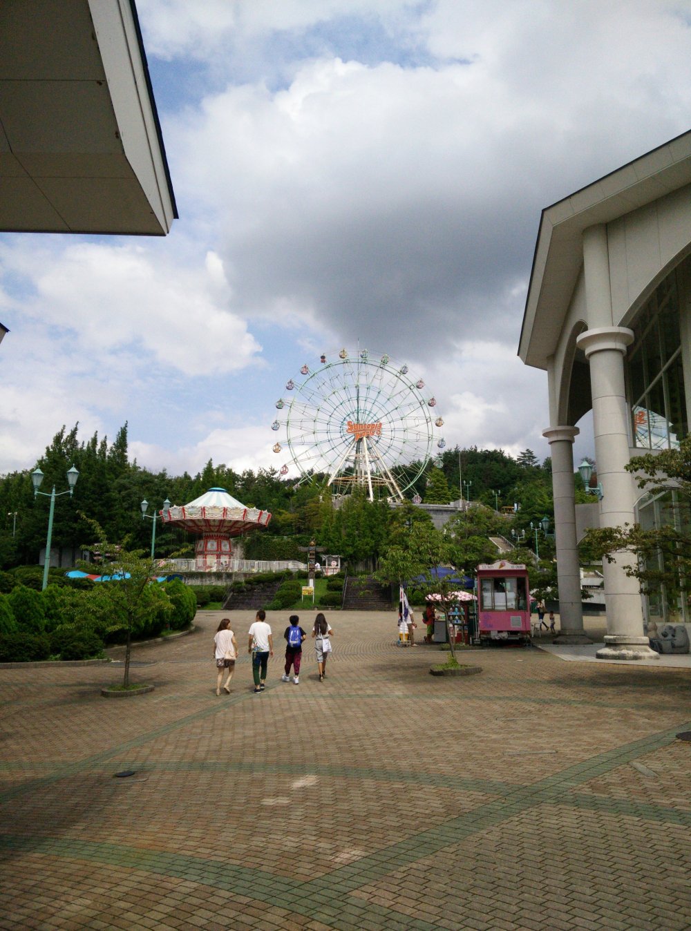 The Ferris Wheel from the entrance plaza