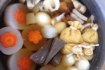 <p>Relaxing and warm winter dish: Oden</p>