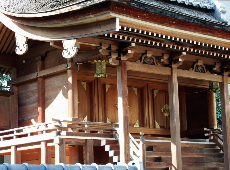 <p>Main hall of Shibata Shrine</p>