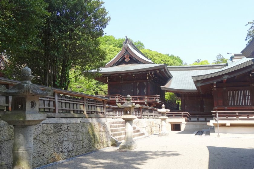 The beautiful grounds of Kibitsuhiko Shrine