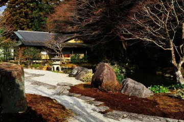 <p>Tea House &#39;Fushiki-an&#39; is located in back of the main temple building of Nanzenji</p>