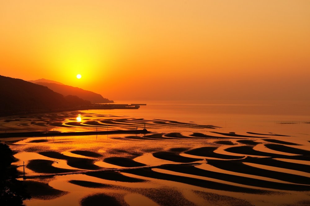 I dreamed of coming to see this sunset view of the mud flats on Okoshiki Beach