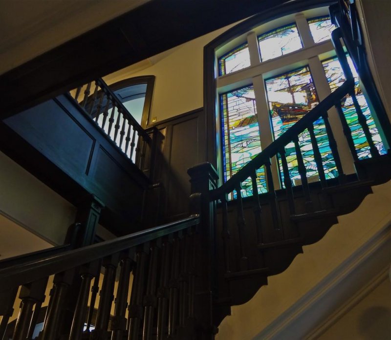 Even Jack's staircases are beautiful.