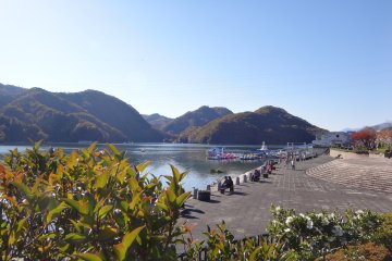 <p>Lake Sagami</p>