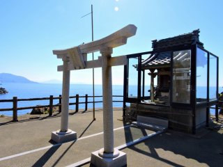 Ebisu Shrine on Echizen Beach, under the blue sky