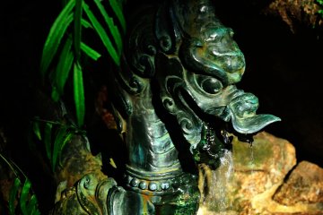 <p>The dragon at the water purification font near the torii gate of Nachi Falls</p>