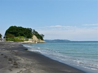 View of Inamura-ga-saki from the beach.