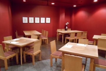 ห้องอาหารของร้านฮิโยะริ