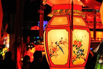 <p>Nagasaki Lantern Festival. I&#39;d never seen these lanterns lit up before.</p>