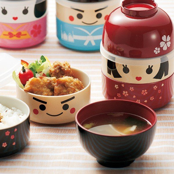 <p>Try one of these Kokeshi Bento lunch boxes from Tatsumiya in Ishikawa.</p>