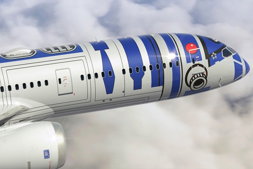 비행 중인 R2-D2