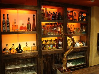 The counter bar at Jicara