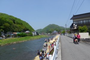 Another view of the fishing contest on Takahashi River