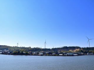 Refreshing view of Lake Kitagata and windmills seen from the observation deck