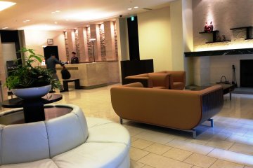 <p>Relax at the elegant lobby&nbsp;<span style="line-height: 20.8px;">Richmond hotel in Akita</span></p>
