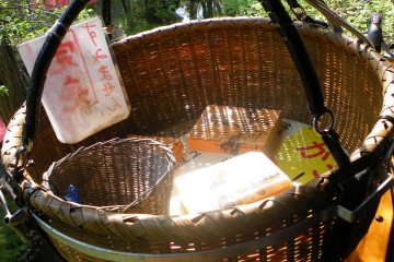 <p>The last order for the day. To the left is the basket where you deposit your money for the dumplings.</p>