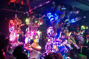 <p>These giant robot female cyborgs make their debut towards the end and have several dancers riding and controlling them</p>