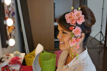 <p>The final hair-do and the beautiful handmade &quot;Kanzashi&quot; hair ornament</p>