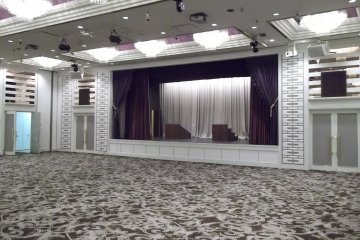 <p>The biggest of the banquet halls</p>