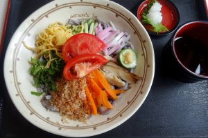The tasty (and cheap) hiyashi udon&nbsp;lunch