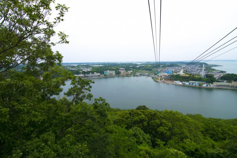 <p>Kanzanji Ropeway offers marvelous views of Lake Hamana and all the surrounding attractions!</p>