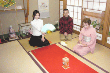 Edo Period Fan Games with Kyoto Maiko
