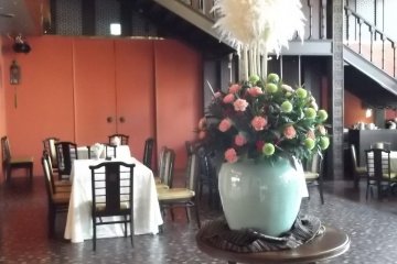 <p>Welcome! The flower arrangement at the entrance</p>