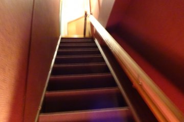 <p>These are some pretty steep stairs.</p>