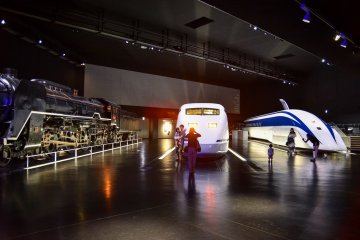 <p>The first set of trains you will see when you enter the train park</p>