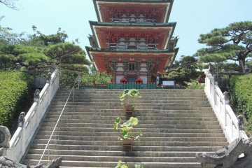 Gunjonoto 5 storied pagoda